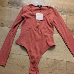 Missguide top